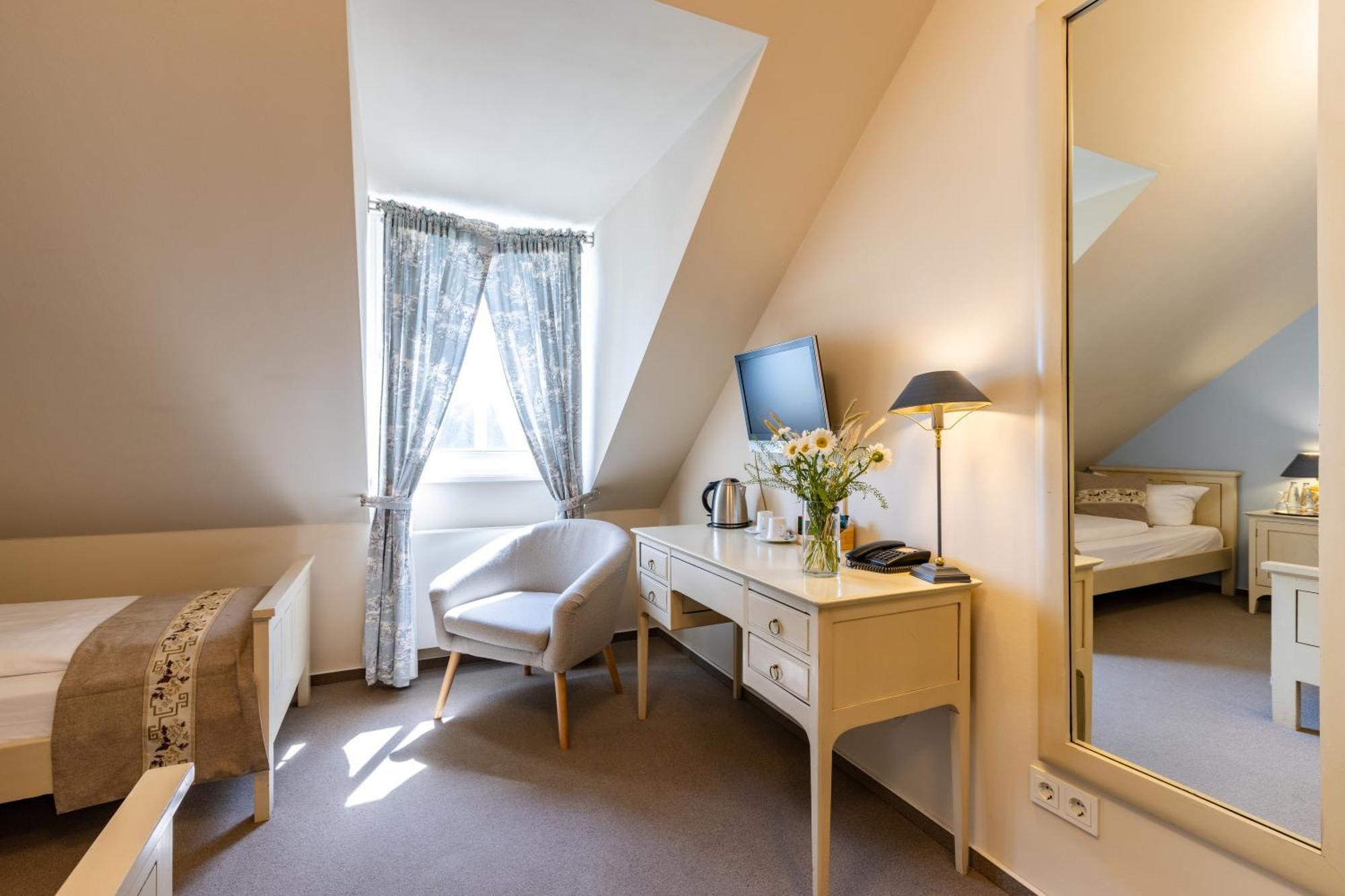 Cafe Wildau Hotel & Restaurant Am Werbellinsee Schorfheide Eksteriør billede